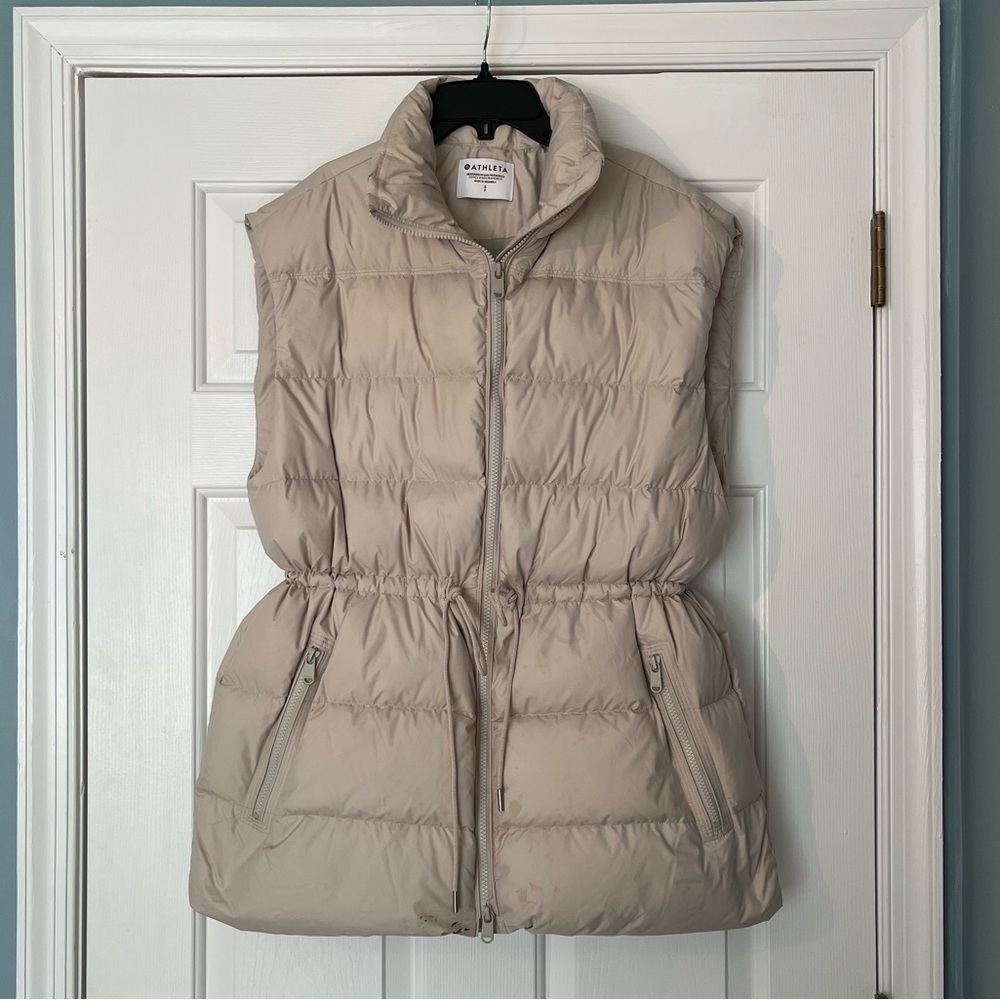 Athleta Cascade Down Puffer Vest